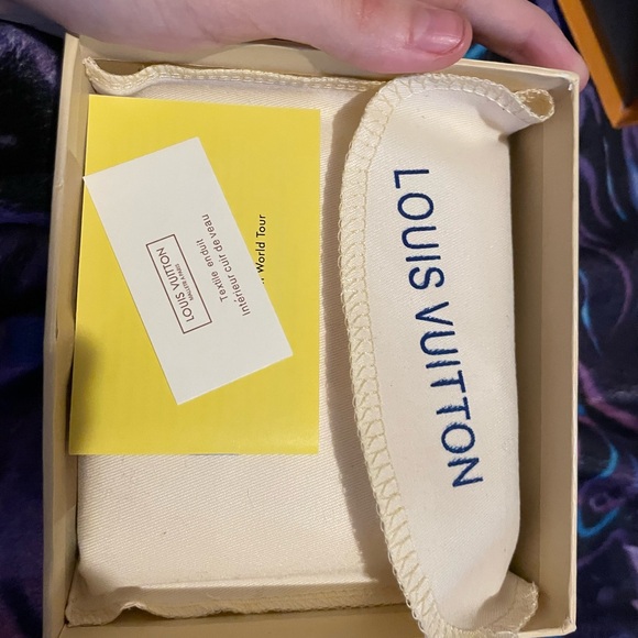 Louis Vuitton Grey and Black Pouch - Picture 1 of 3